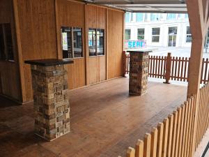 Palleleon Stehkube Massiv 1